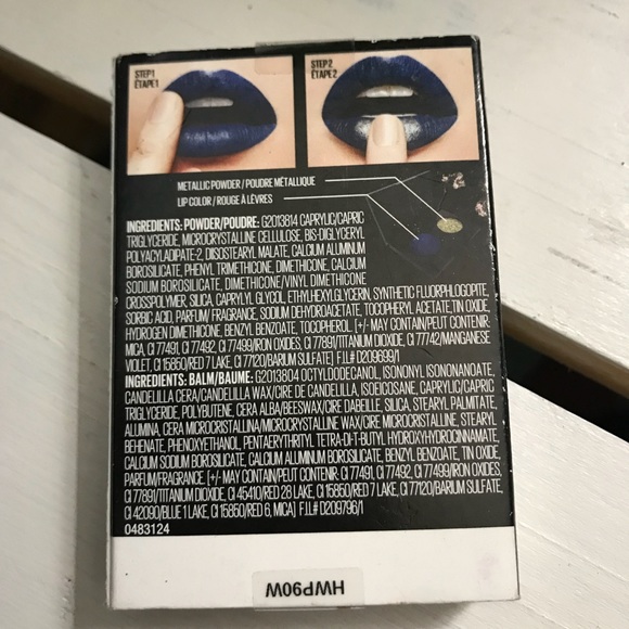 Venomous metallic lip kit smudge proof lips - Picture 2 of 2